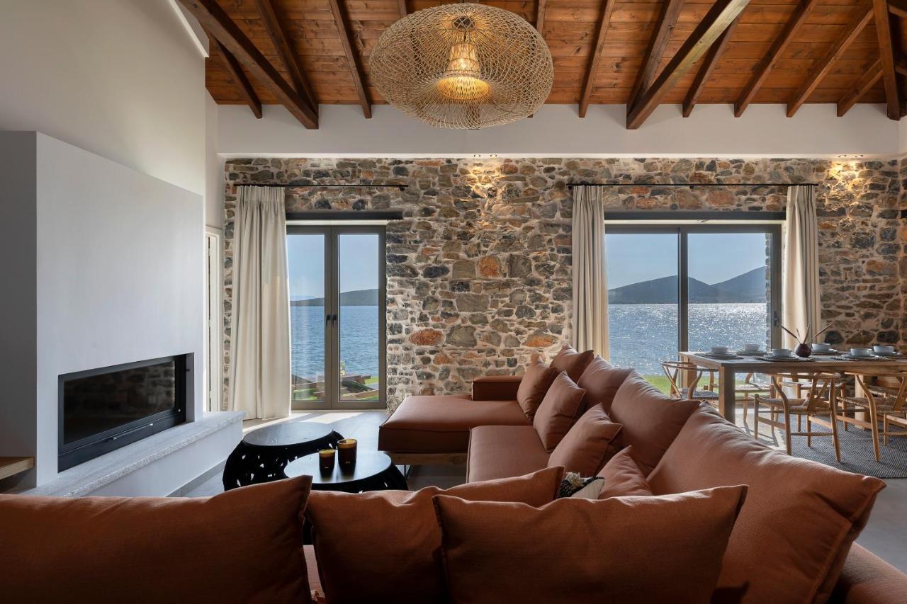 Lichnos Luxury Suites Sourpi Extérieur photo