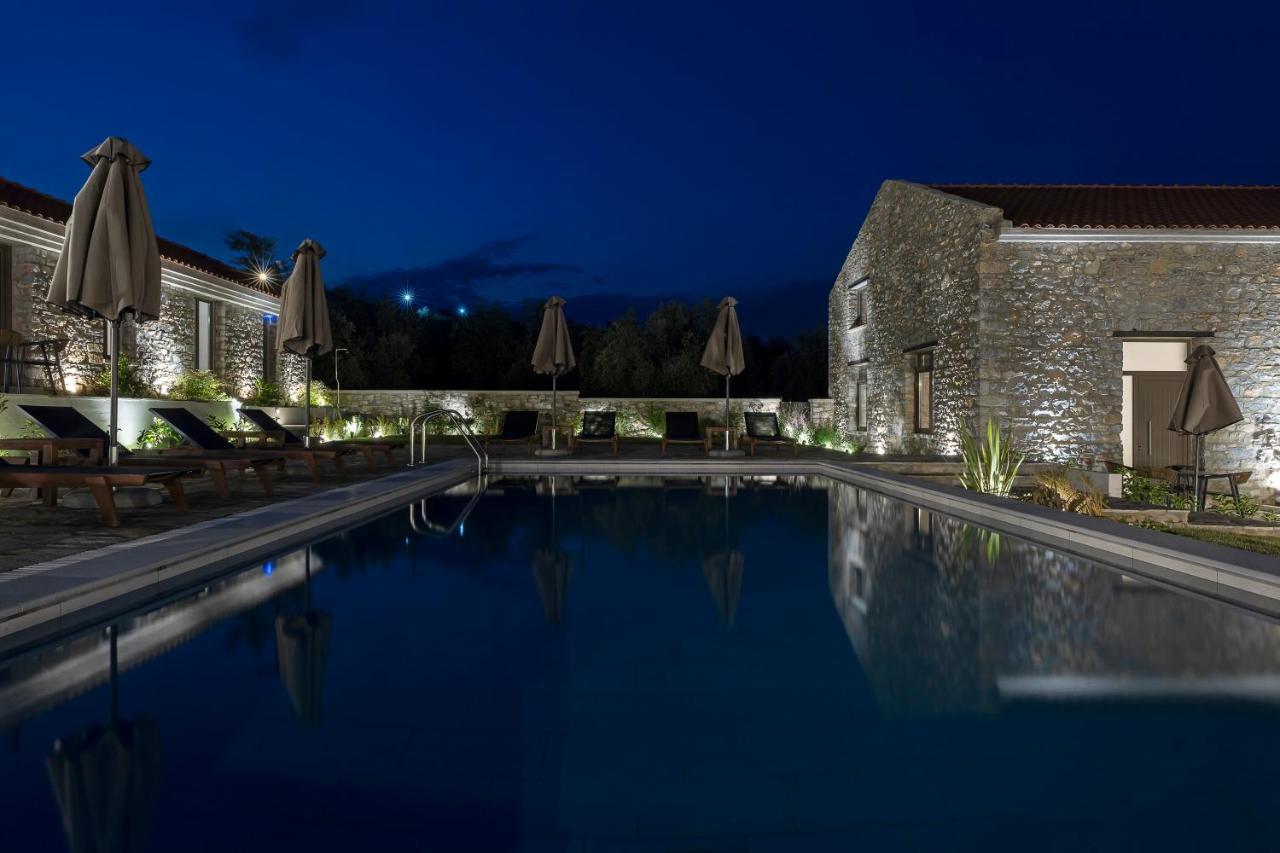 Lichnos Luxury Suites Sourpi Extérieur photo