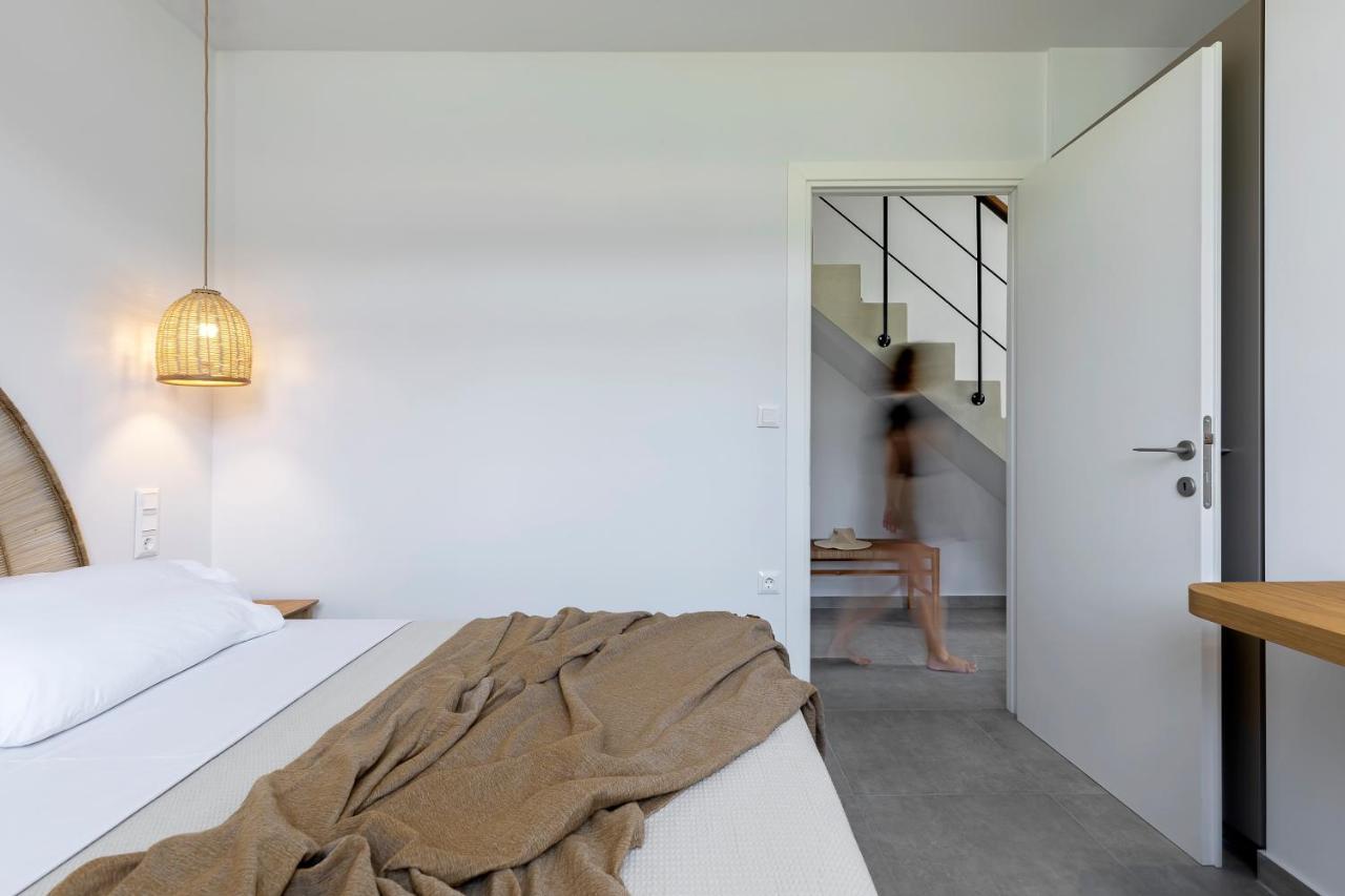 Lichnos Luxury Suites Sourpi Extérieur photo