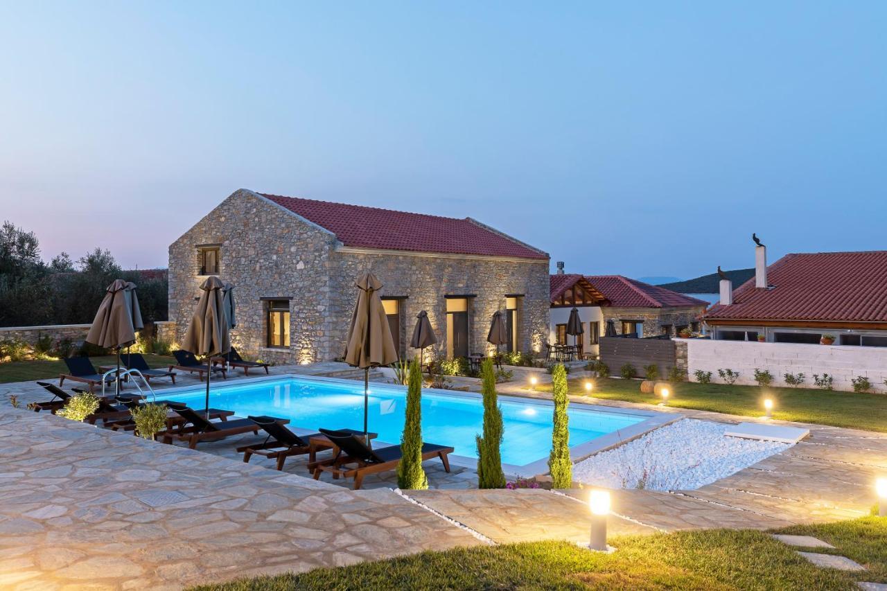 Lichnos Luxury Suites Sourpi Extérieur photo